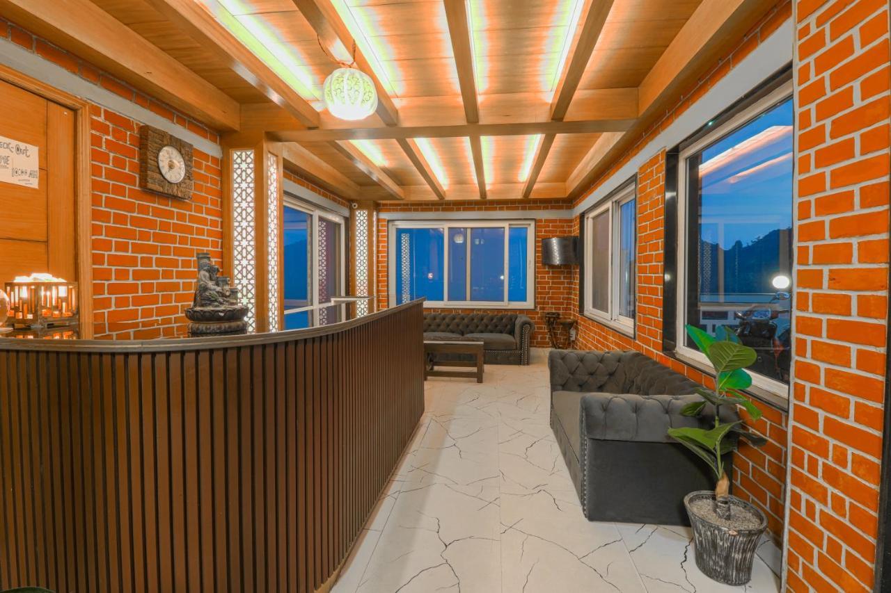 Hotel Silver Line By La Casa Мусори Екстериор снимка
