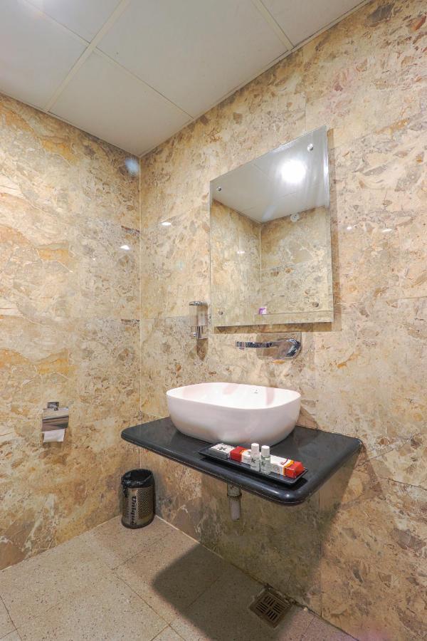 Hotel Silver Line By La Casa Мусори Екстериор снимка