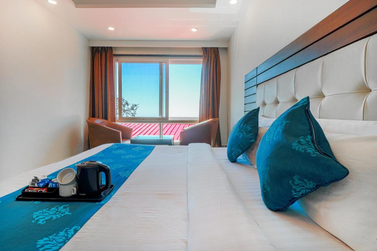 Hotel Silver Line By La Casa Мусори Екстериор снимка
